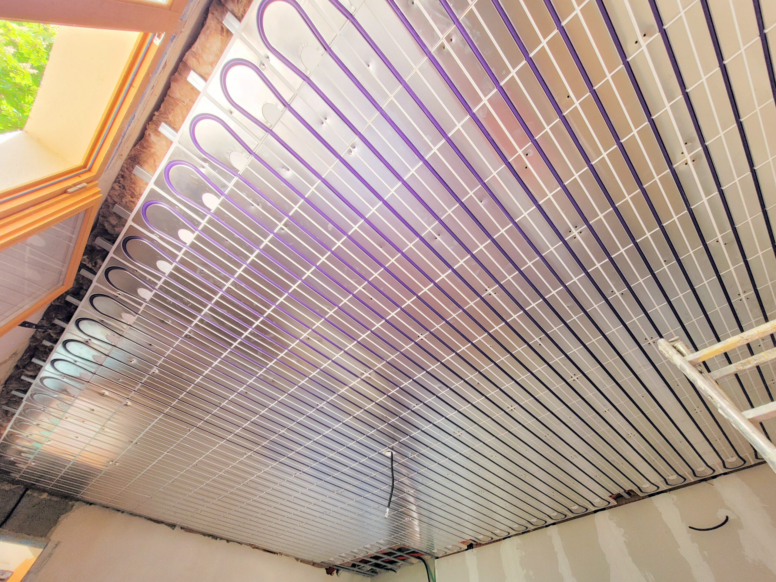 Structure plafond chauffant rafraichissant Thermacome